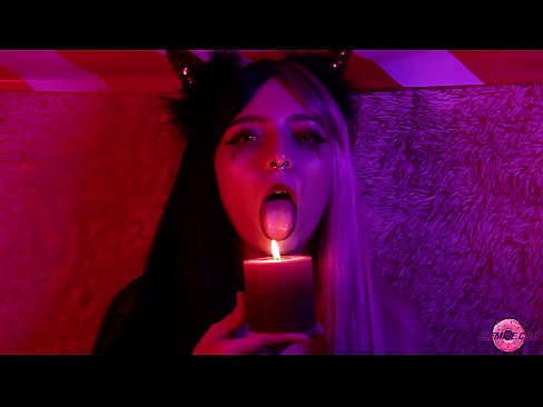 ❤️ Strastveno pušenje od seksi sukubusa s ispunjenim ustima Porno kod nas ❌️❤
