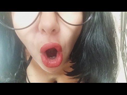 ❤️ Dušo, tvoja maćeha te danas ne pušta u školu... Previše te trebam... Porno kod nas ❌️❤